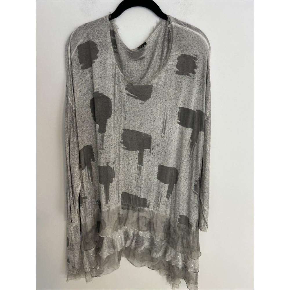 Shana Women's L Grey Distressed Oversized Layered Relaxed Raw Neck Line 3/4 Slee
